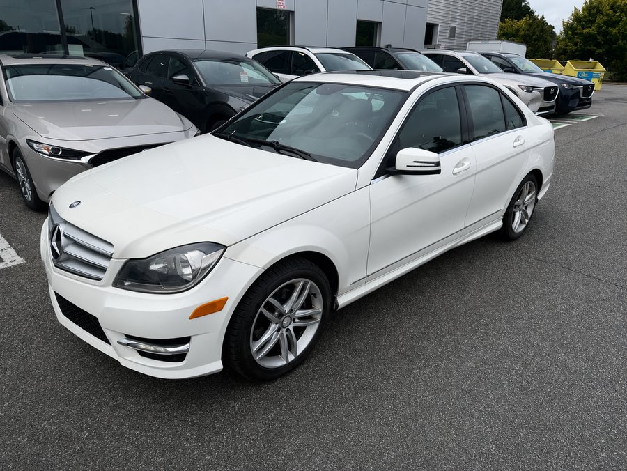2012 MERCEDES-BENZ C250 2012 White