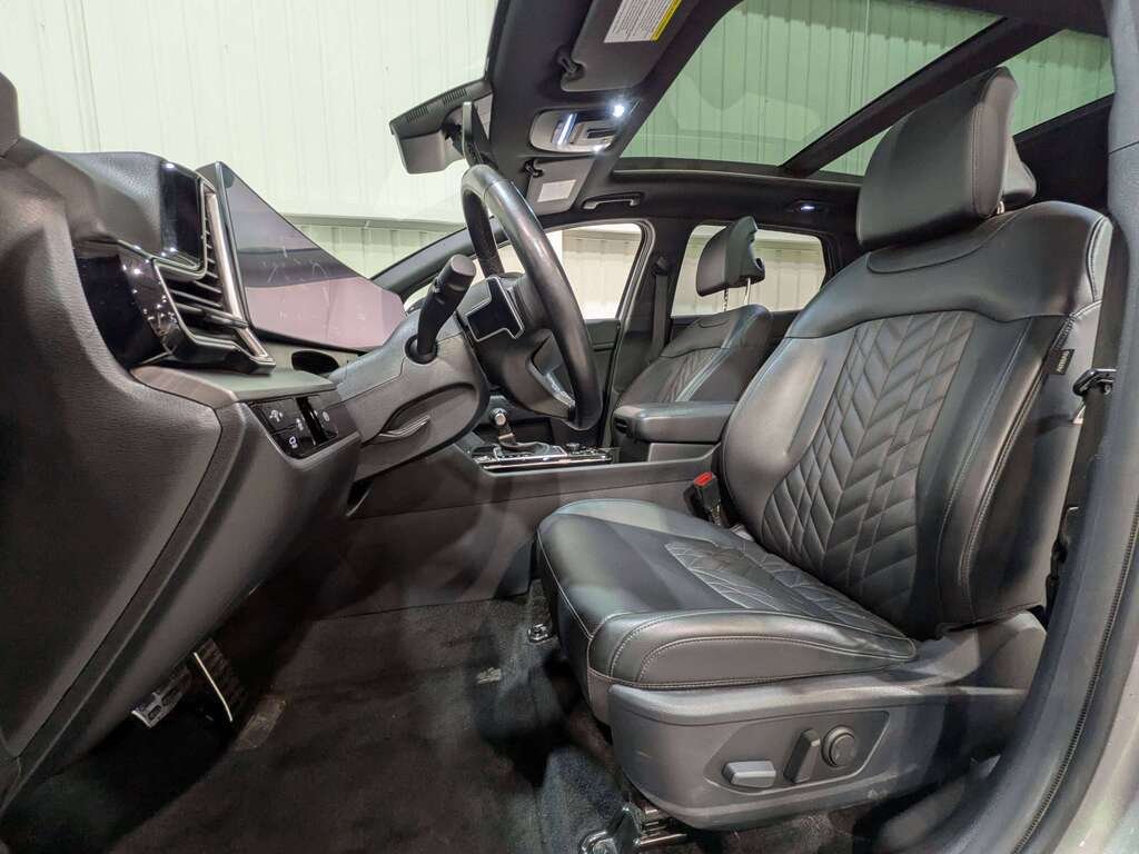Kia Sportage X-Line Limited AWD w/Green Interior 2023 Argent Val-David - photo #1