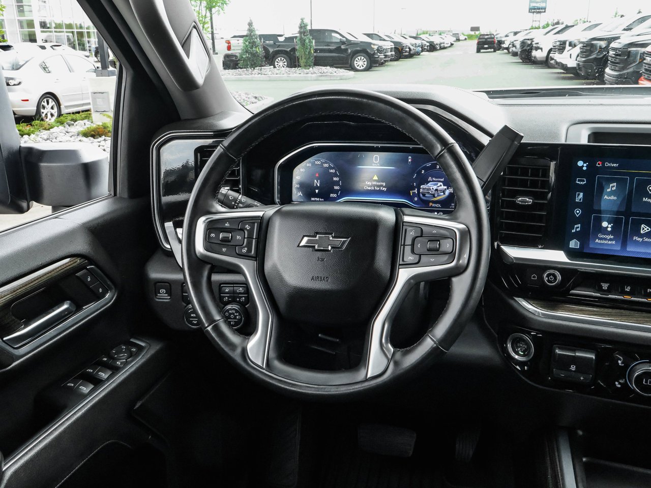 2024 Chevrolet Silverado 2500HD 4WD Crew Cab 159 LT White Sherwood Park - photo #17