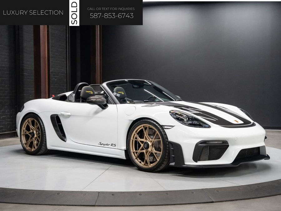 2024 Porsche 718 Spyder 2024 White