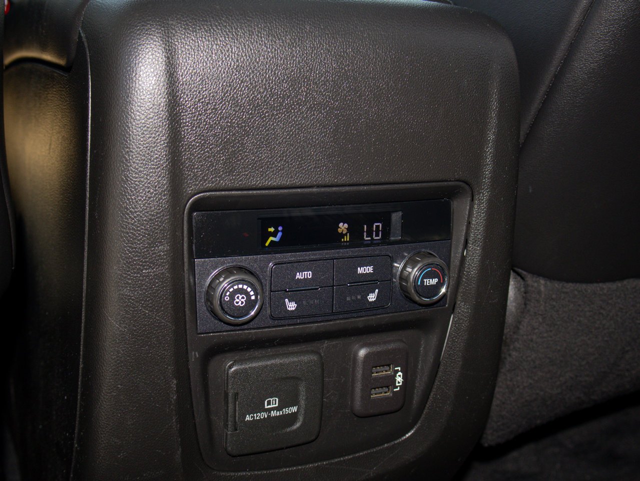 2022 Buick Enclave AWD 4dr Avenir Black Sherwood Park - photo #35