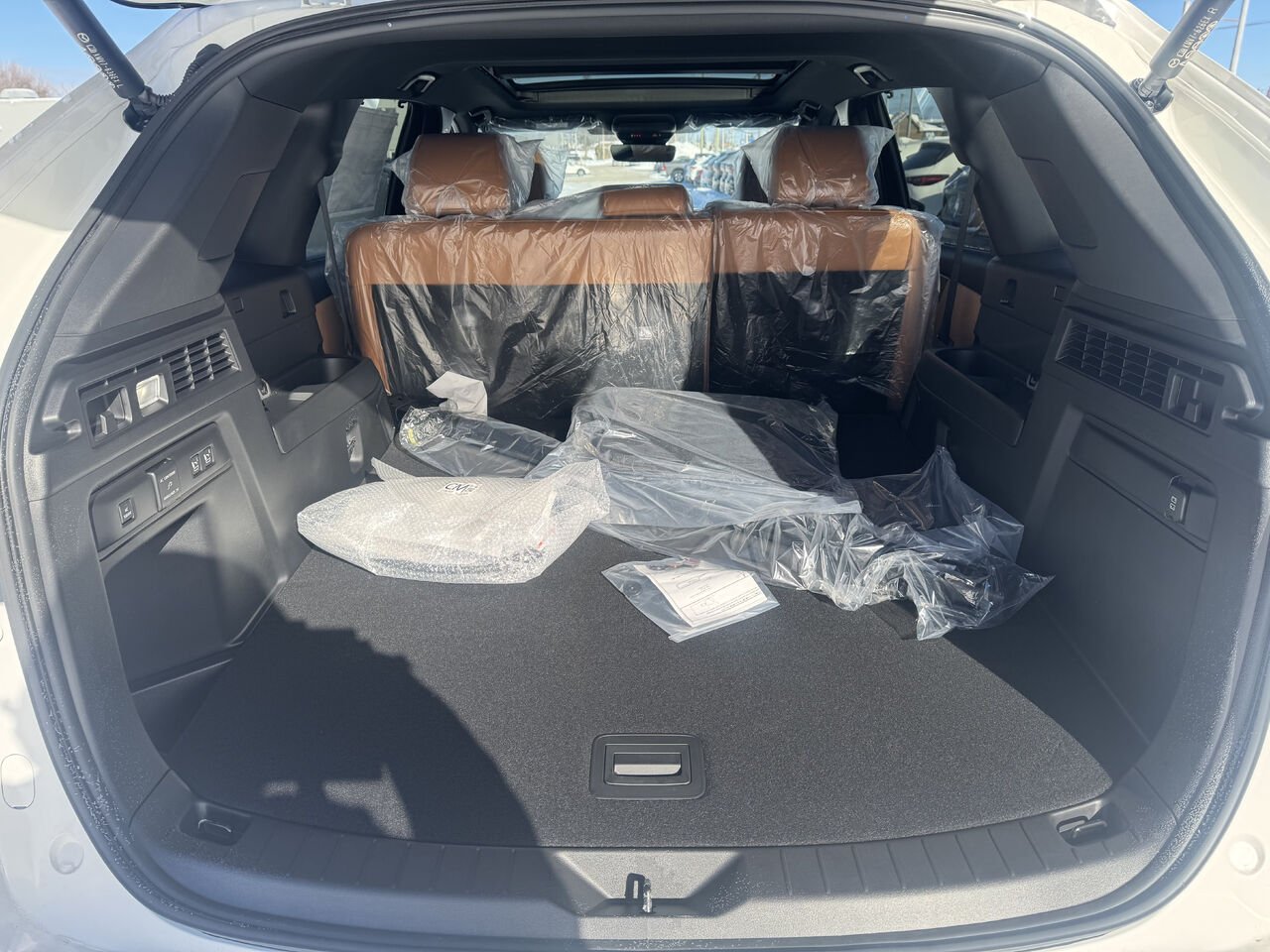 2026 MAZDA CX-70 PHEV Signature TI Rhodium White Metallic Saint-Jérôme - photo #32