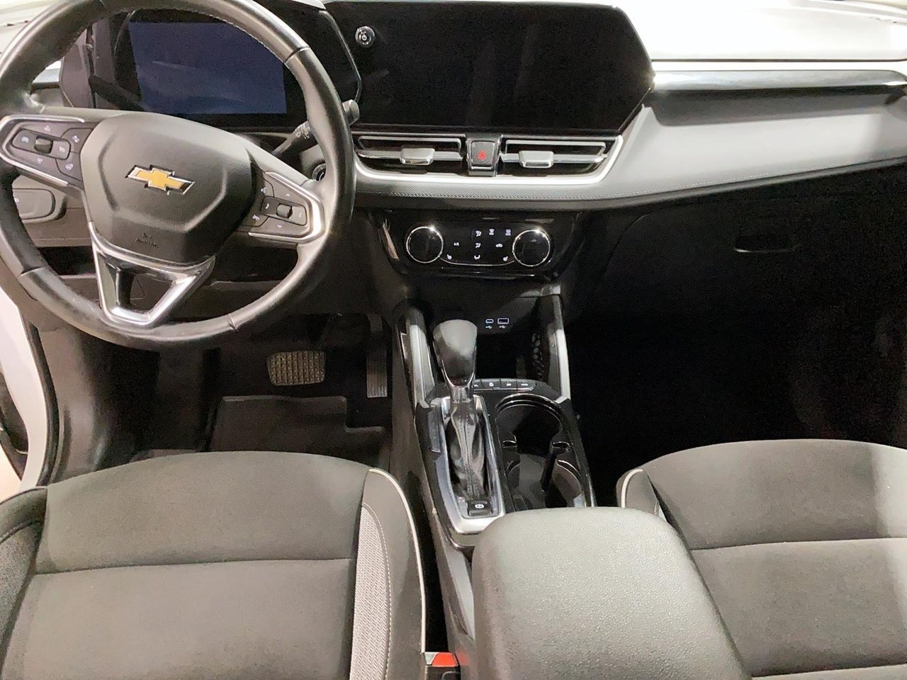 Chevrolet Trailblazer NIV KL79MRSL8RB047217 2024 Blanc Chicoutimi - photo #9