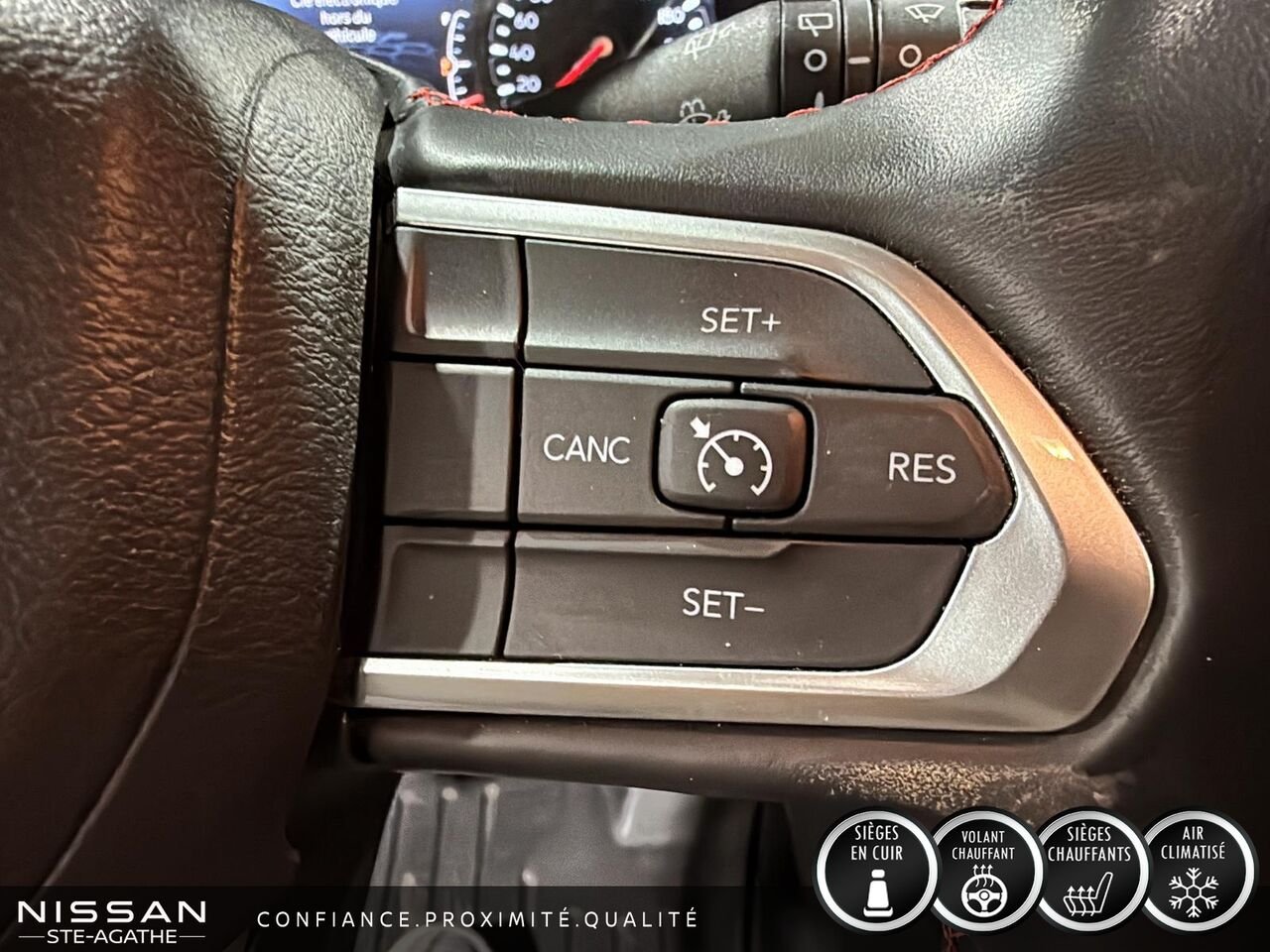 2022 Jeep Compass Trailhawk | 4X4 | VOLANT CHAUFFANT | ATTELAGE | CAMÉRA DE RECUL Grey Saint-Jérôme - photo #15