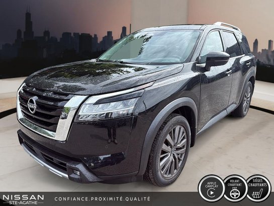 2022 Nissan Pathfinder SL Ensemble Privilège AWD Black