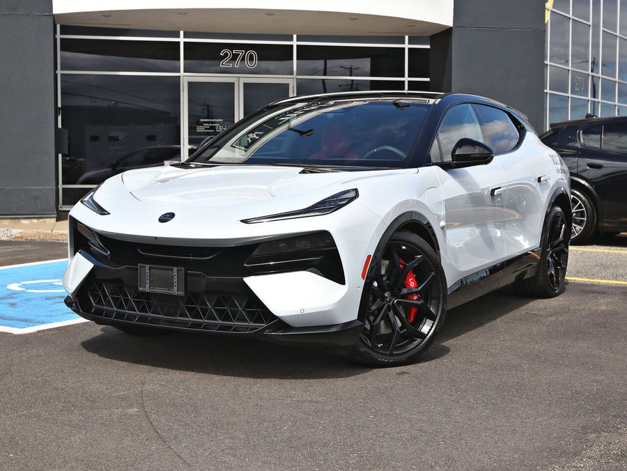 2026 Lotus Eletre 2026 Silver