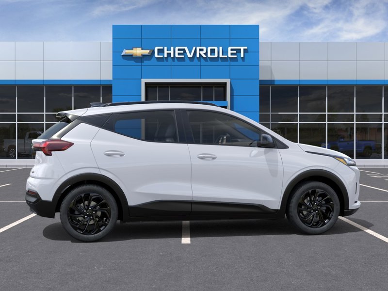 2027 CHEVROLET Bolt RS 4 portes TA Summit White Ottawa & Gatineau - photo #4