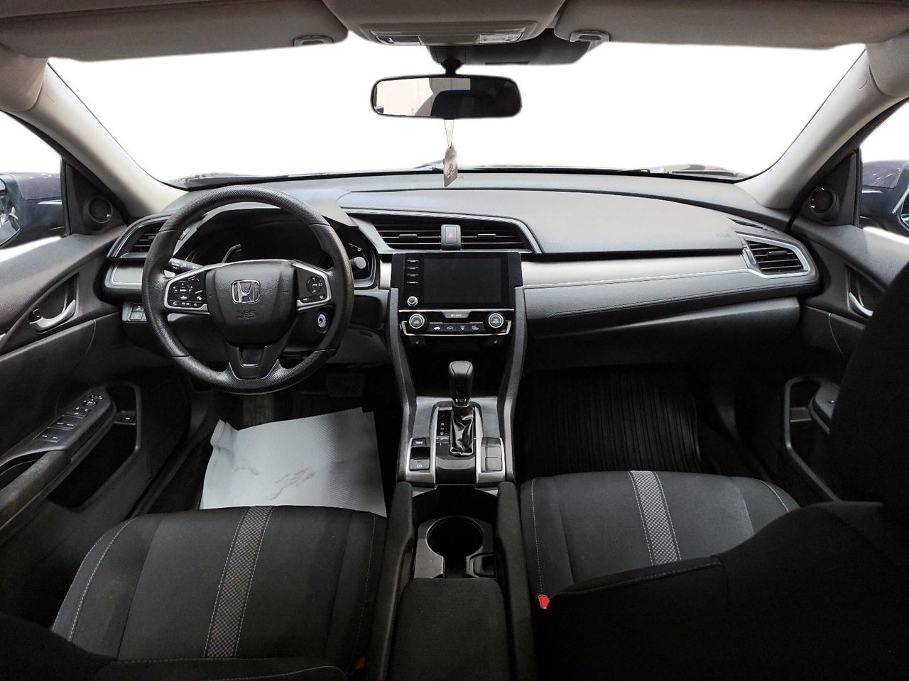 Honda Civic NIV 2HGFC2F54KH003046 2019 Chicoutimi - photo #9