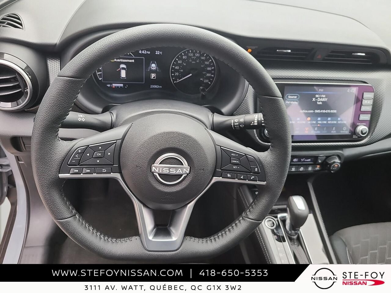 Nissan Kicks SV TA 2024 Gris Ste-Foy - photo #11