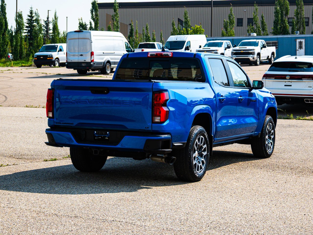 2024 Chevrolet Colorado 4WD Crew Cab LT Blue Sherwood Park - photo #12