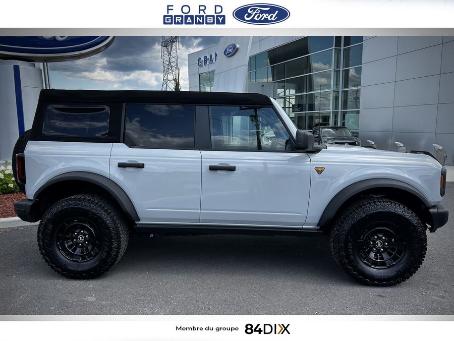 Ford BRONCO Badlands 4 portes 4x4 2026 Gris