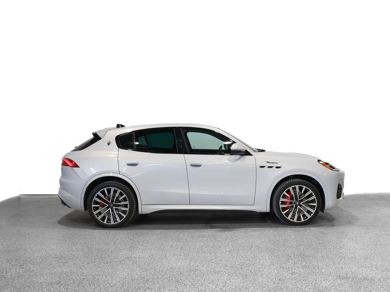 2023 Maserati Grecale Grey Saint-Eustache - photo #2