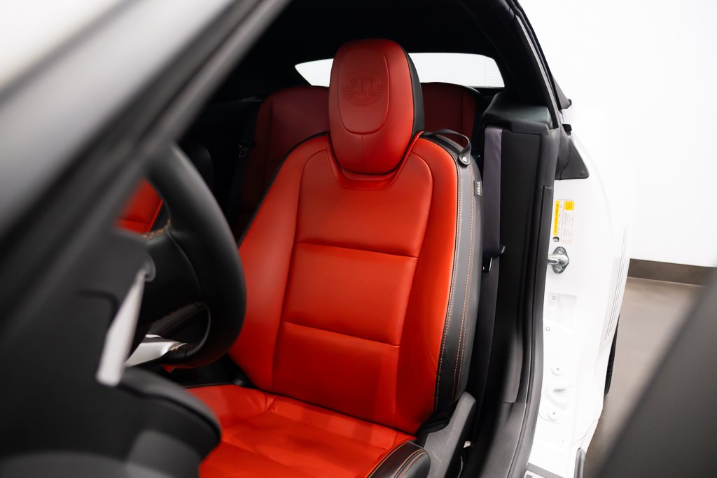 2011 Chevrolet Camaro 2dr Conv 2SS | PRICE IN USD | 14 of 50 White Kirkland - photo #19