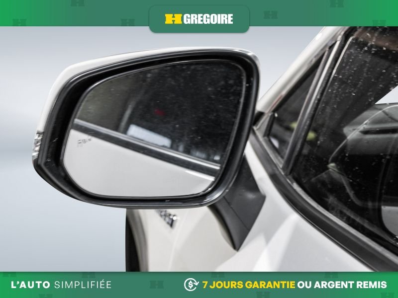 2021 Toyota Rav 4 White Saint-Eustache - photo #13