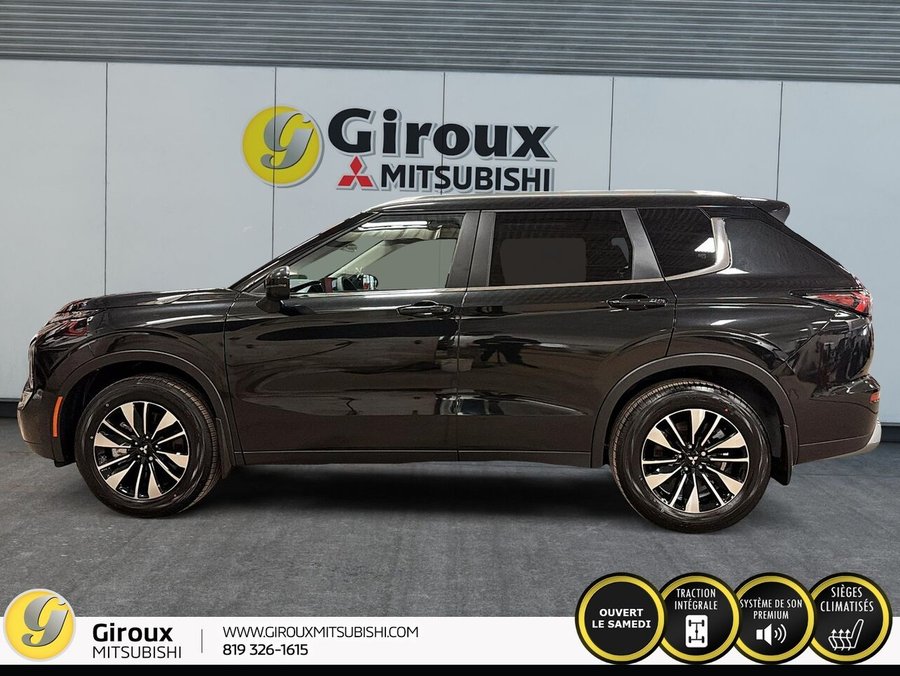 MITSUBISHI Outlander LE S-AWC 2026 Diamant noir