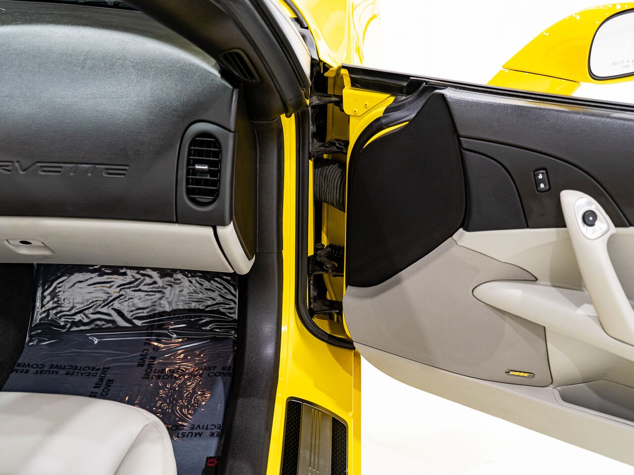 2008 Chevrolet Corvette With only 900km (563mi) From new with window sticker Yellow Kirkland - photo #47