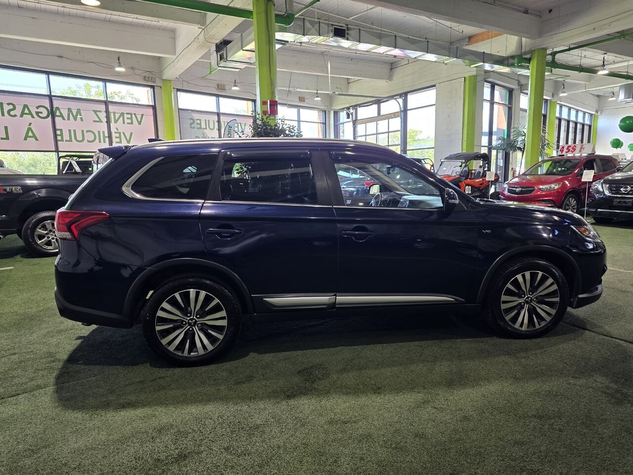 Mitsubishi Outlander 2019 Bleu Longueuil, - photo #6