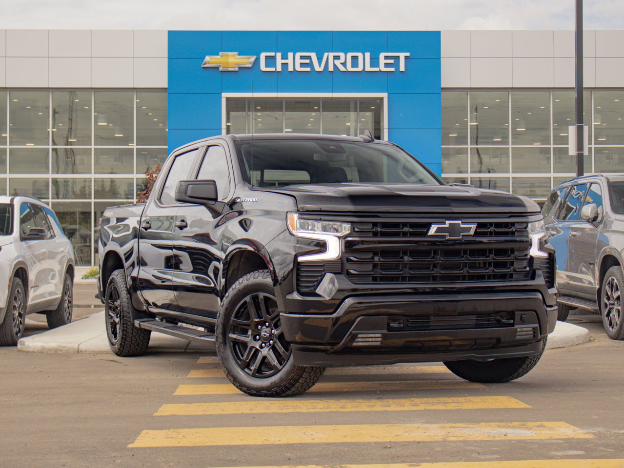 2024 Chevrolet Silverado 1500 4WD Crew Cab 147 RST Black Sherwood Park - photo #1