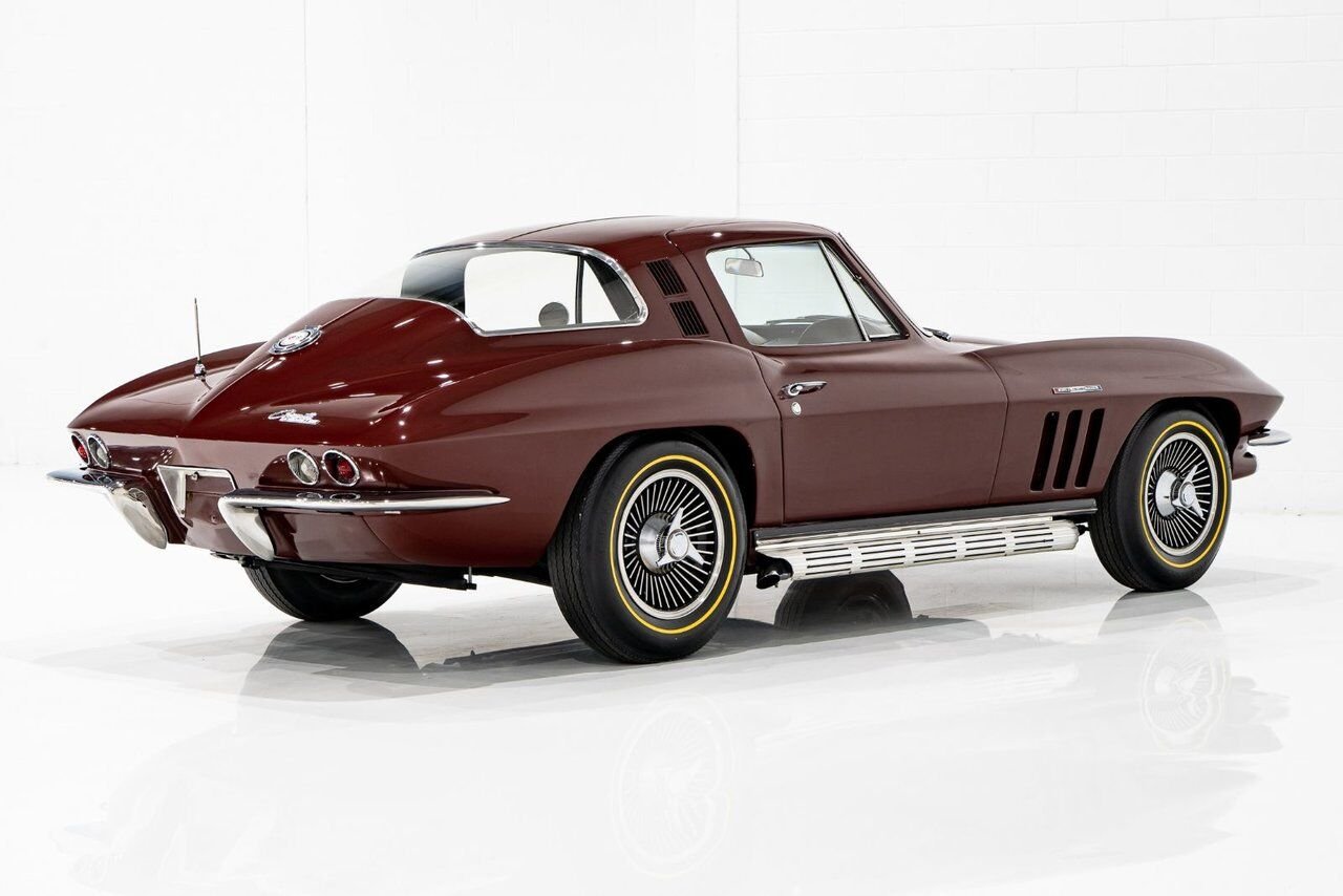 1965 Chevrolet Corvette Fuelie Matching# HG Suffix 327/375HP **PRICE IN USD** Red Montreal - photo #21