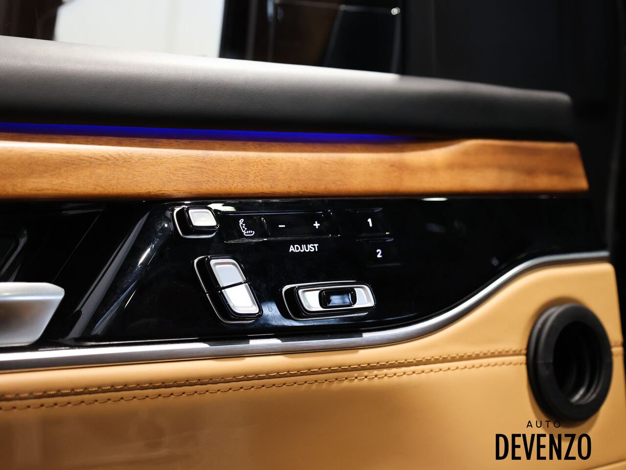 2024 Jeep Grand Wagoneer Blue Saint-Eustache - photo #12