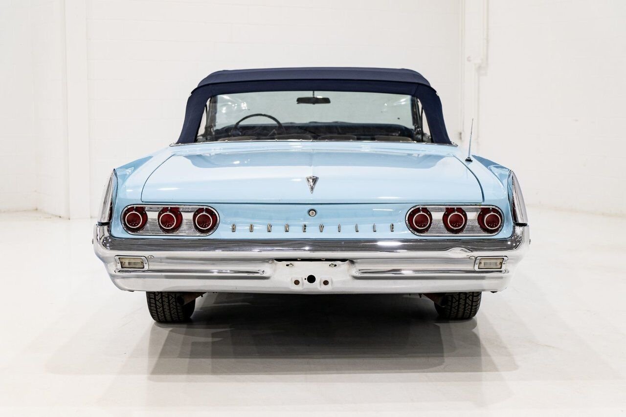Pontiac Bonneville **PRIX EN USD**C8 Suffix 389cu.in. TriPower 4 Speed 1961 Bleu Montréal - photo #55