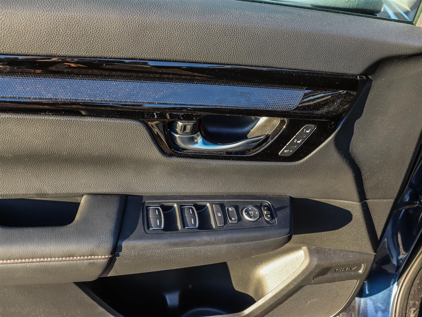 Honda CR-V hybride Touring 2025 Blue Ottawa & Gatineau - photo #9