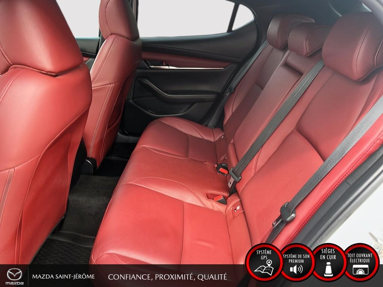 2025 Mazda Mazda3 Sport GT avec moteur turbo | CUIR ROUGE | AWD | TOIT OUVRANT White Saint-Jérôme - photo #22