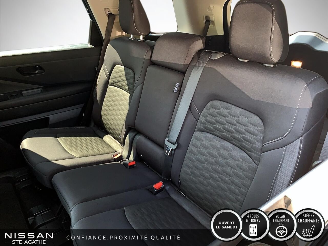 2024 Nissan Pathfinder SV 4RM Blue Saint-Jérôme - photo #8