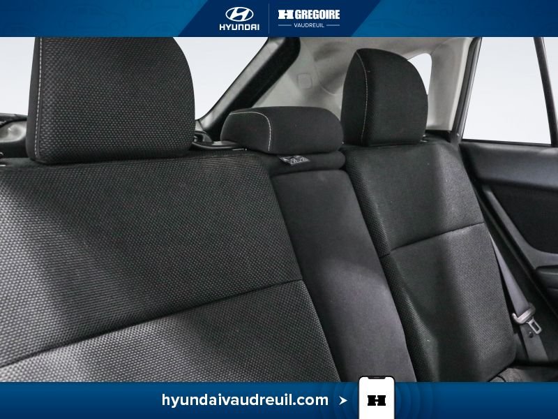 2014 Subaru XV Crosstrek Silver Blainville - photo #31