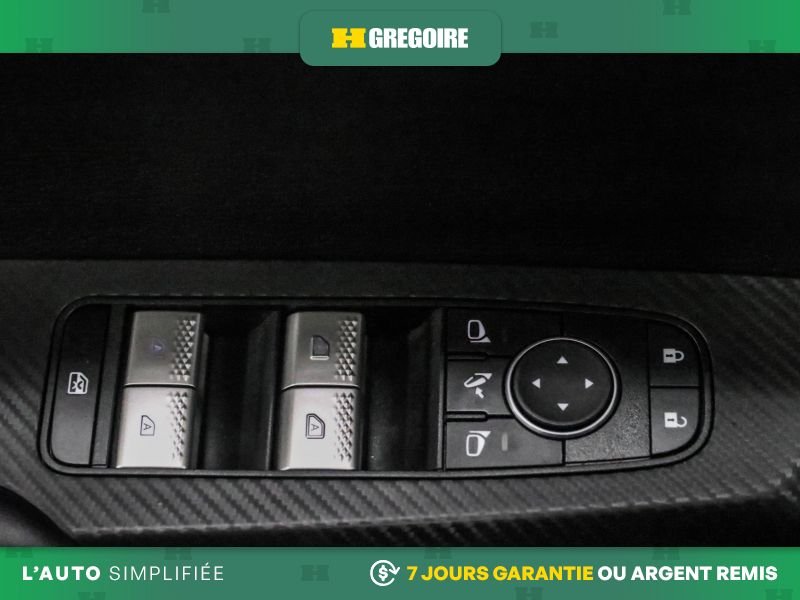 Mitsubishi Outlander PHEV 2024 Saint-Eustache - photo #15