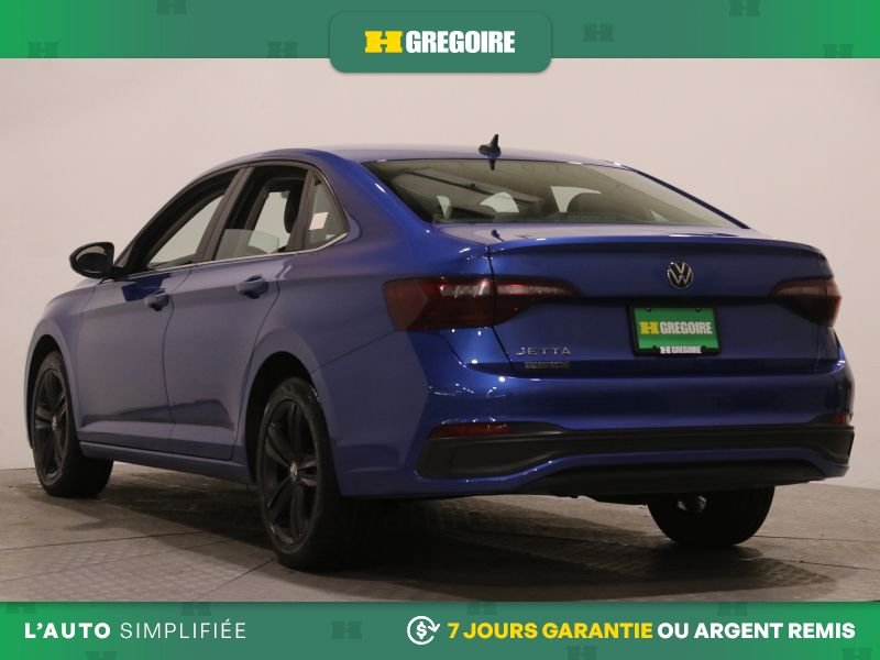 2022 Volkswagen Jetta Blue Blainville - photo #5