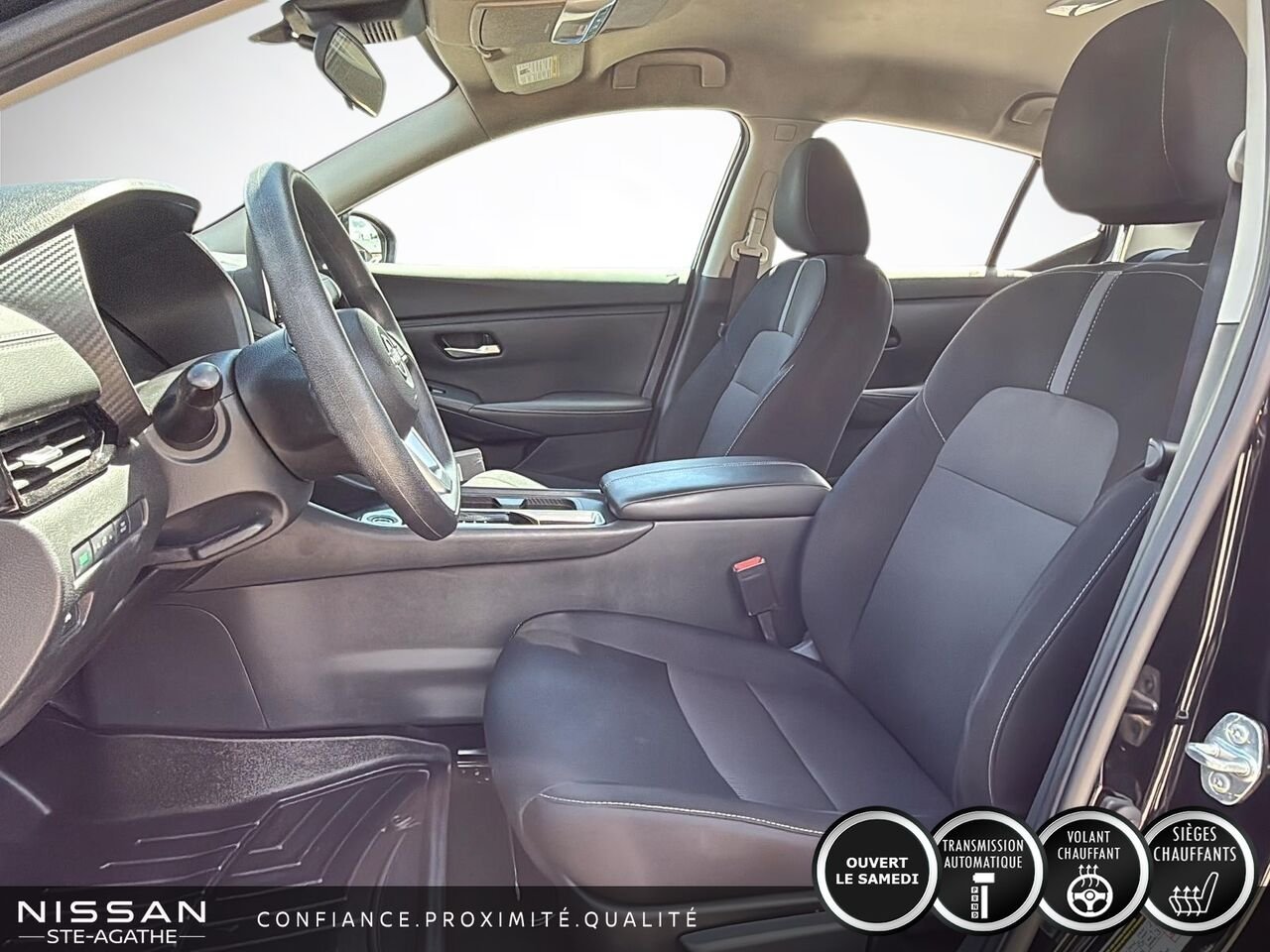 Nissan Sentra SV | CARPLAY | CAMÉRA DE RECUL | UN SEUL PROPRIÉTAIRE 2024 Noir Saint-Jérôme - photo #7