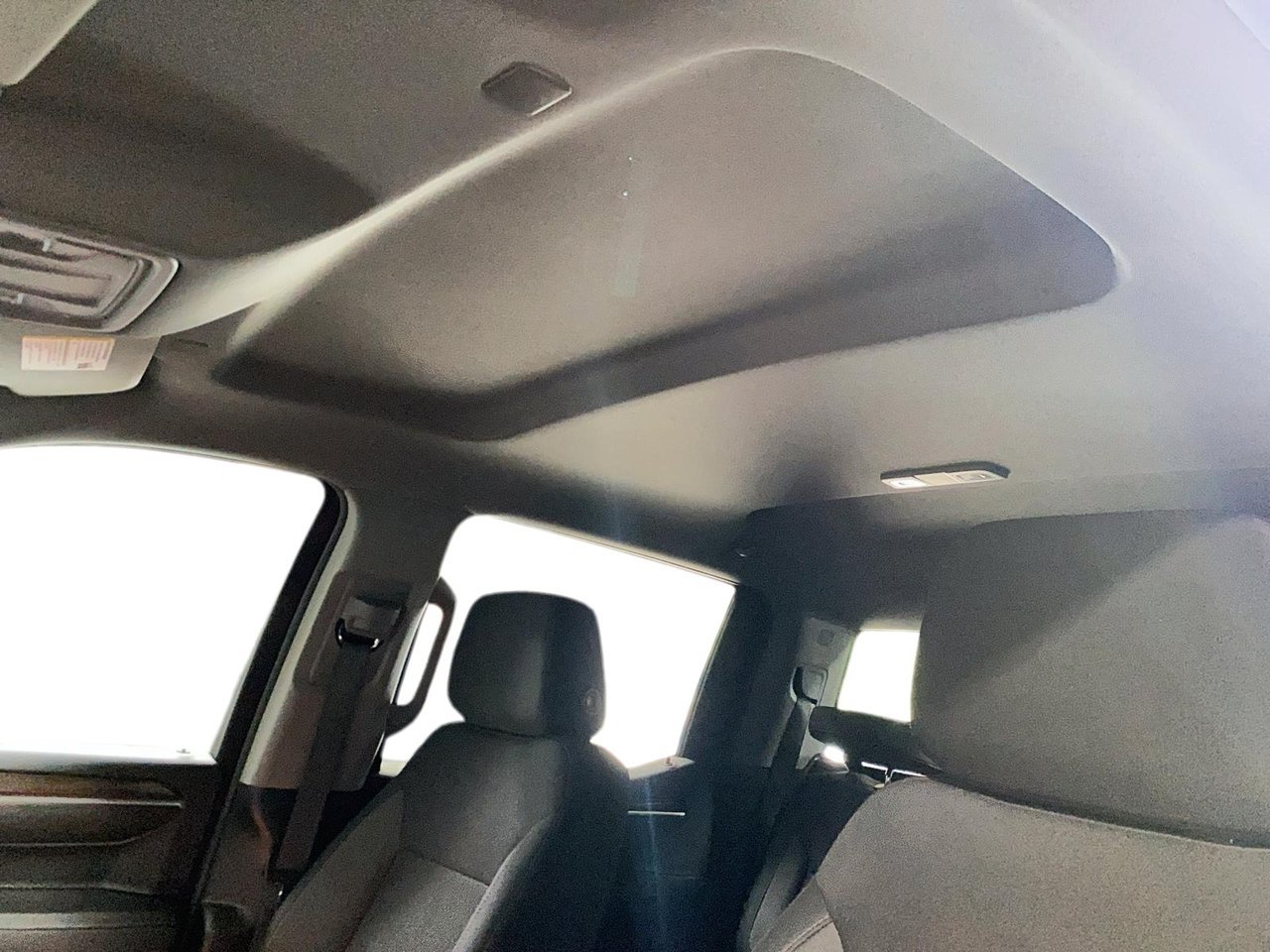 Chevrolet Silverado 1500 NIV 1GCUDEE89RZ382863 2024 Noir Baie-Comeau - photo #8
