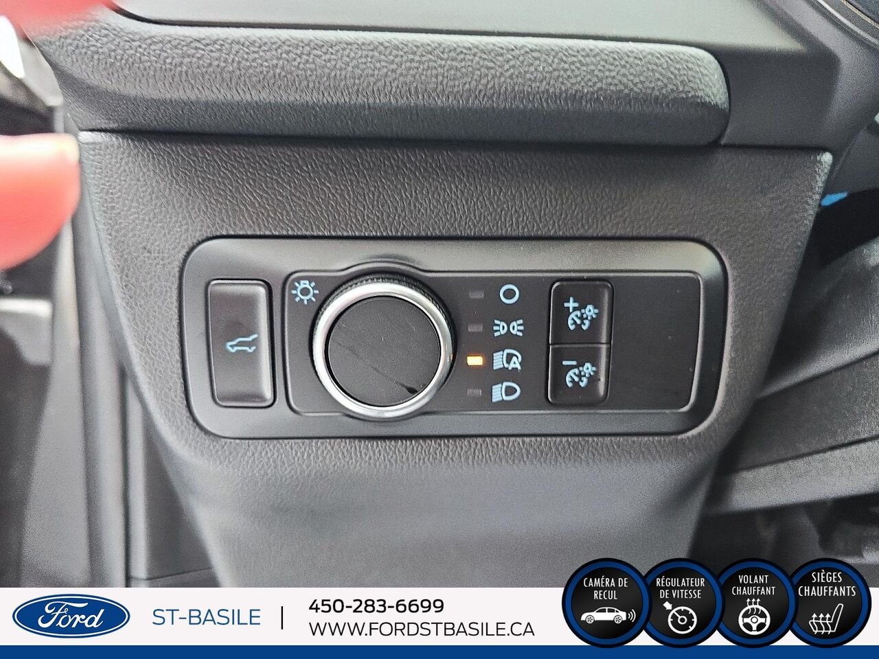 2023 Ford Escape Grey Saint-Basile-le-Grand - photo #19