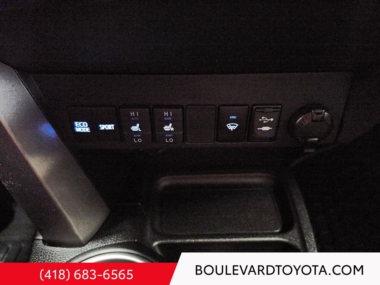 Toyota RAV4 100287A-010 | XLE, AWD 2016 Argent Québec - photo #15