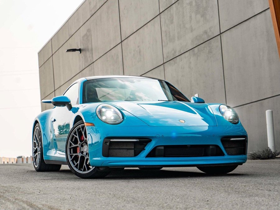 2020 Porsche 911 2020 Blue