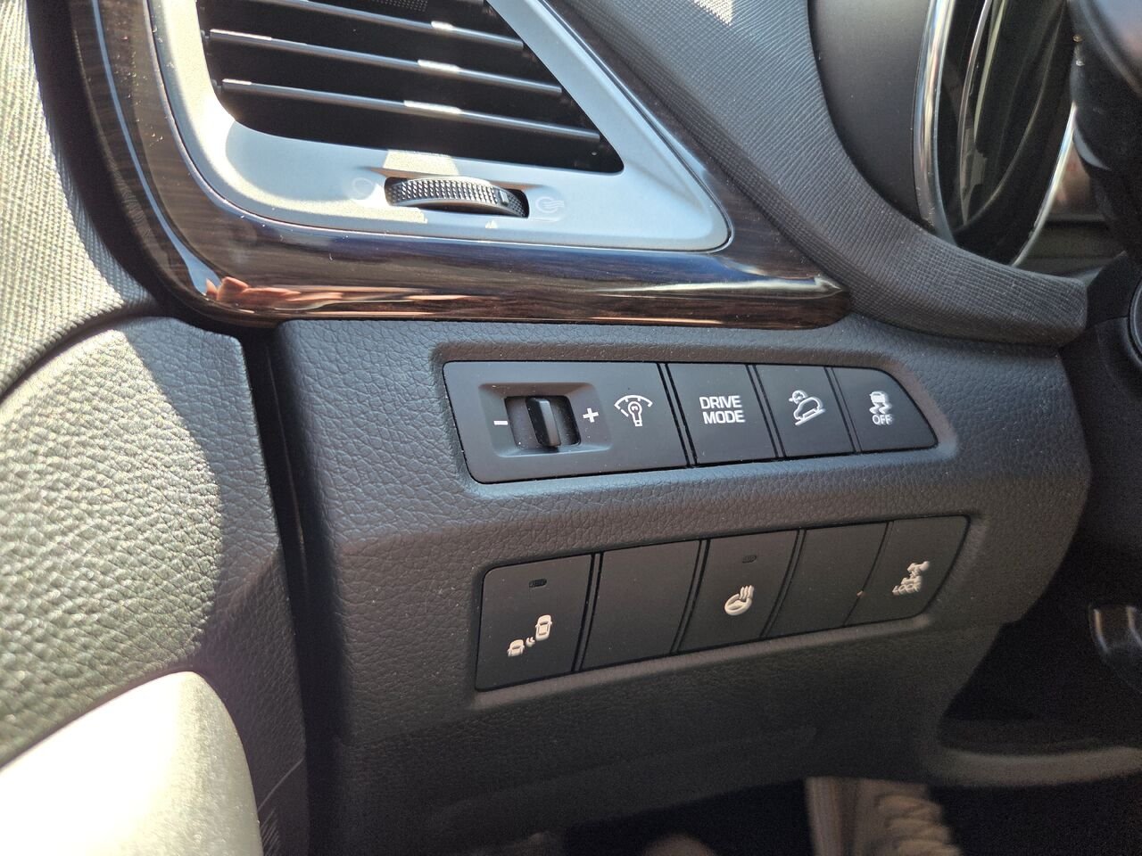 2018 HYUNDAI SANTA FE SPORT Black Mont-Laurier - photo #19