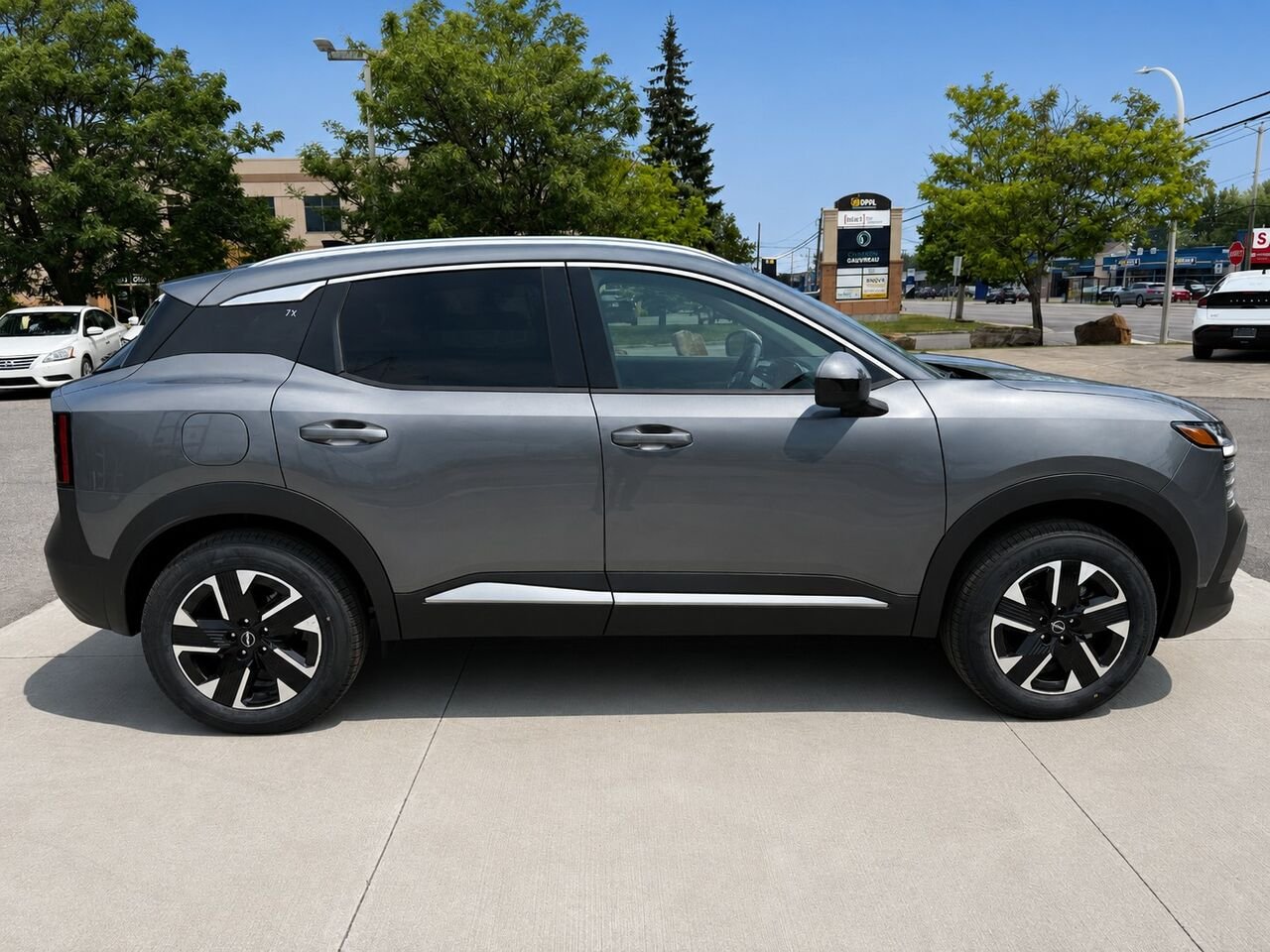 NISSAN Kicks KICKS SV PRIVILEGE AWD 2026 Gris poudre métallisé Châteauguay - photo #7