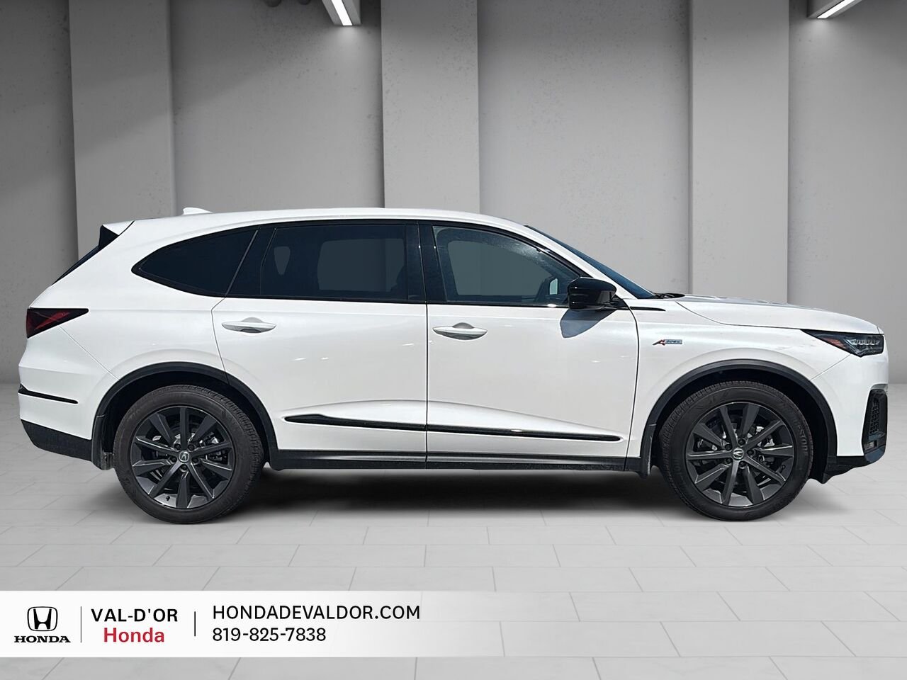 2026 Acura MDX A-Spec SH-AWD White Val-d'Or - photo #4