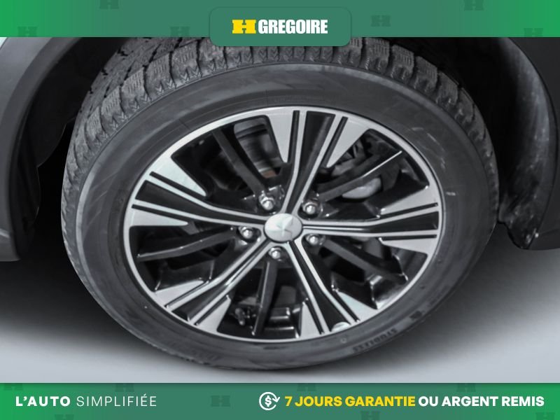 Mitsubishi Eclipse Cross 2020 Blanc Laval - photo #26