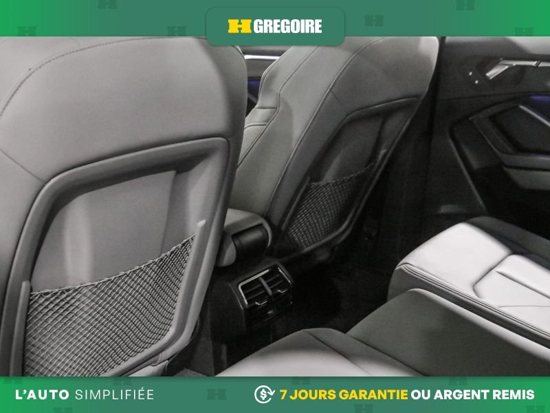 Audi Q3 2022 Bleu Saint-Eustache - photo #25