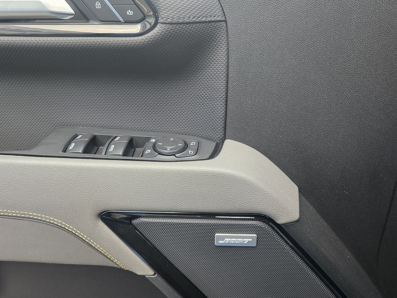 2026 Chevrolet Silverado 1500 ZR2 cabine multiplace 4RM 147 po Blue Thetford Mines - photo #13