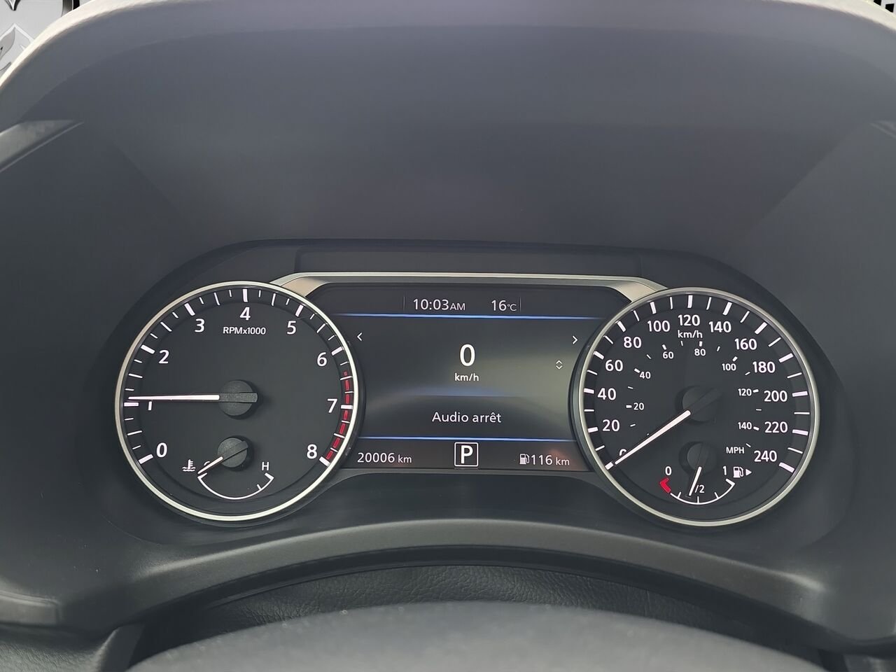 Nissan Sentra SR CVT, toit ouvrant, commande audio au volant, cruise control 2024 Blanc Val-David - photo #10