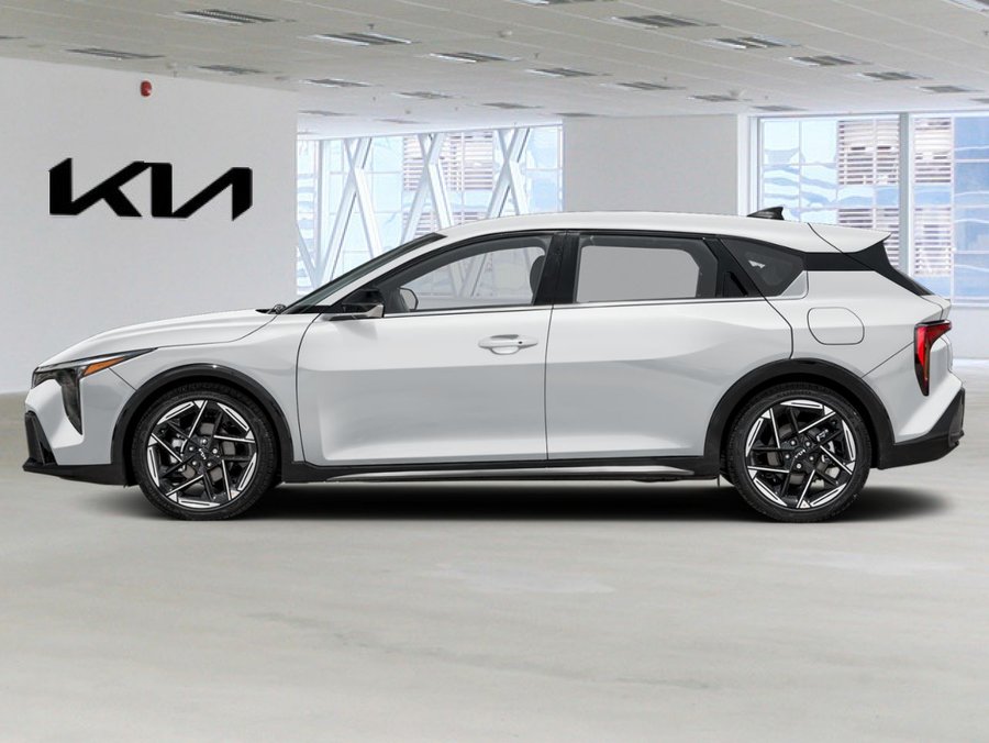 KIA K4 à hayon 2026 2026 Blanc neige nacré