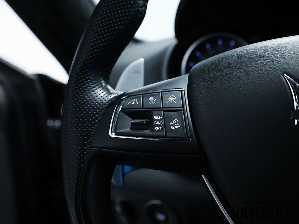 2022 Maserati Levante Black Saint-Eustache - photo #17