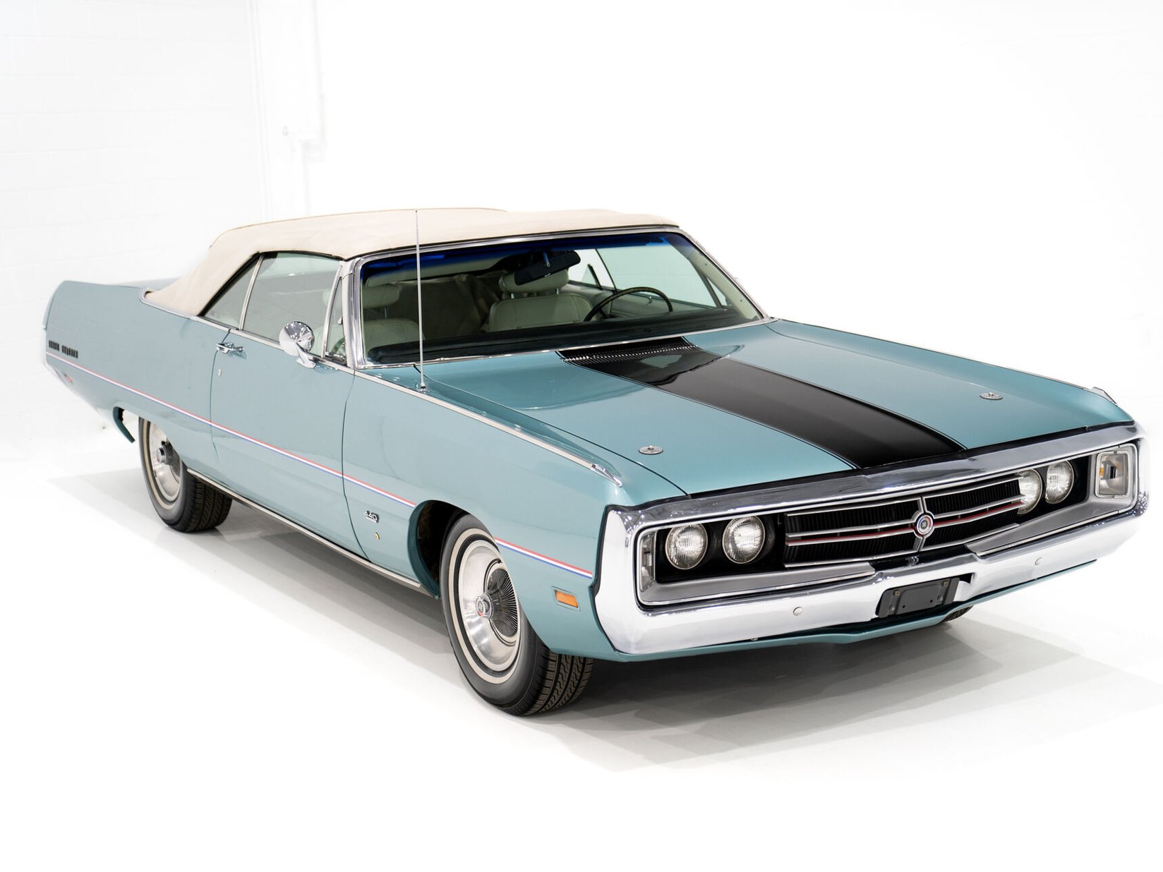 Chrysler 300 1969 Bleu Montréal - photo #31