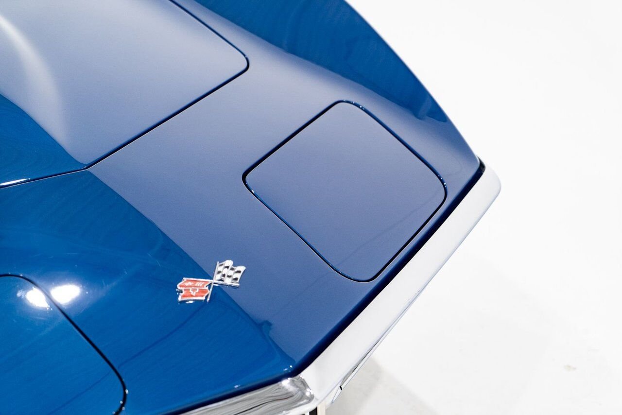 Chevrolet Corvette *PRIX EN USD* Matching numbers Top flight with extensive documentation 1968 Bleu Montréal - photo #48