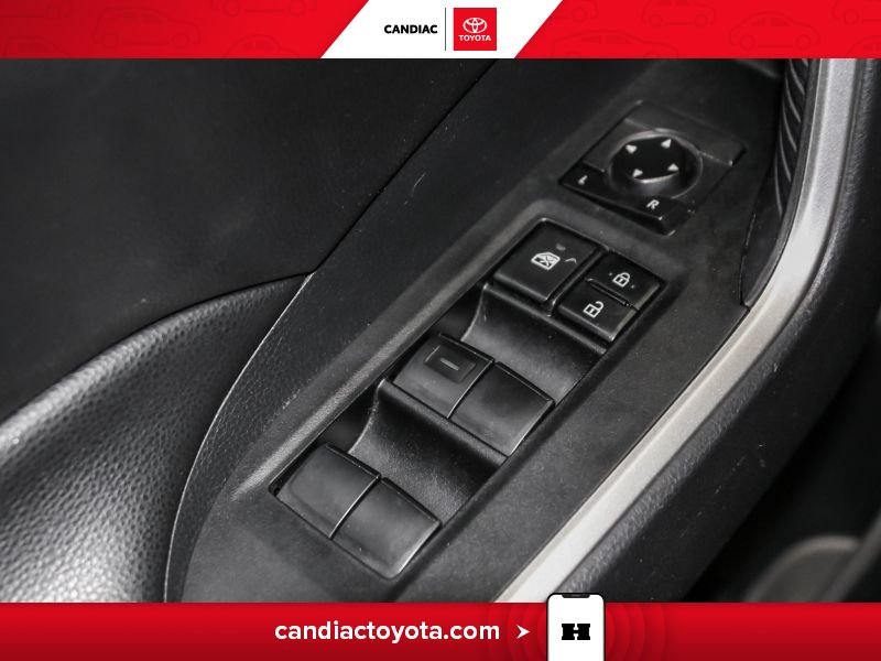 Toyota Rav 4 2019 Bleu Blainville - photo #23