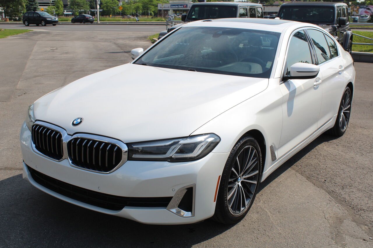 2021 BMW 5 Series VIN: WBA13BJ06MCG37906 White Sainte-Rose - photo #1