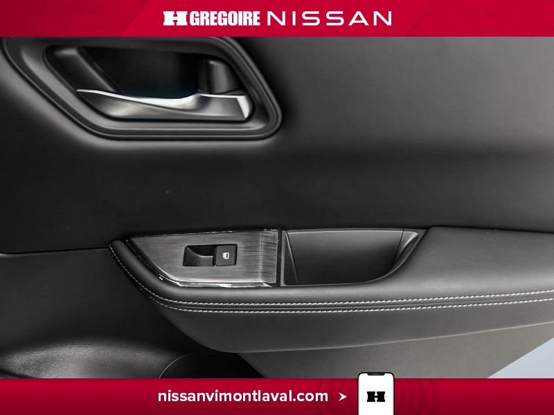 Nissan Rogue 2024 Blanc Laval - photo #13